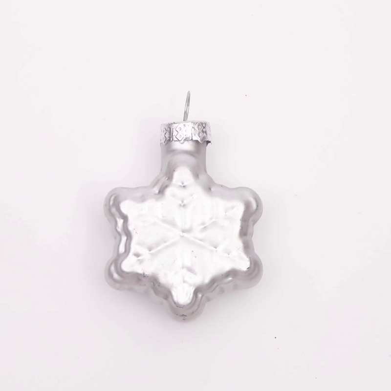 Glass snowflake decoration